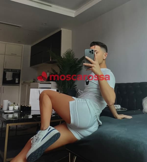 3512862828