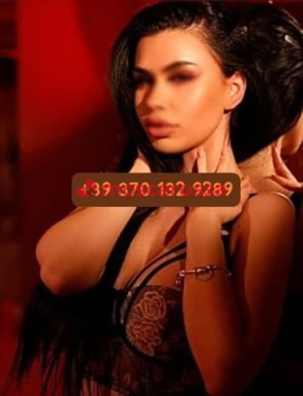 3701329289