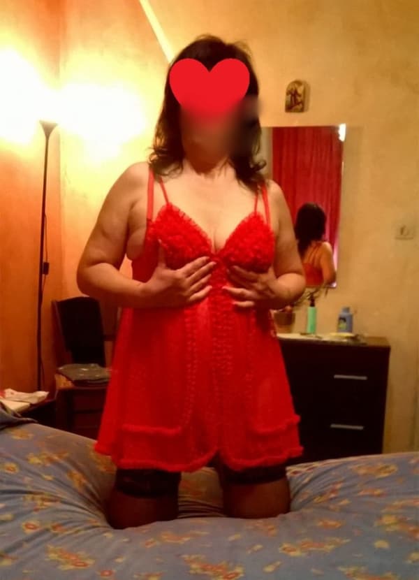 3883953032