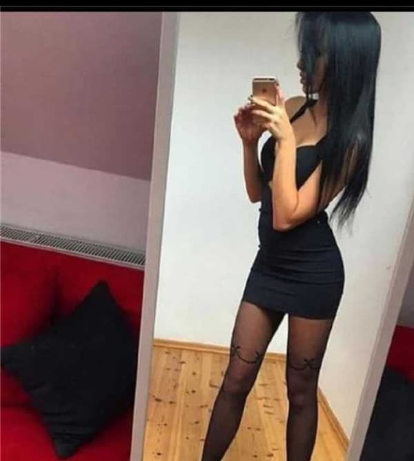 3892039754