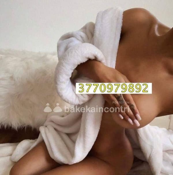 3770979892
