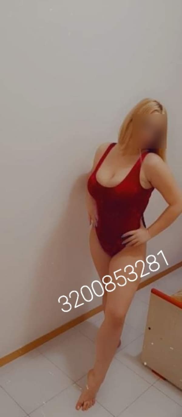 3200853281