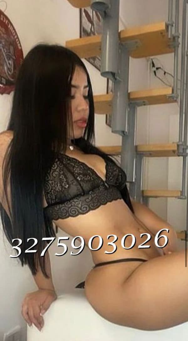 3275903026