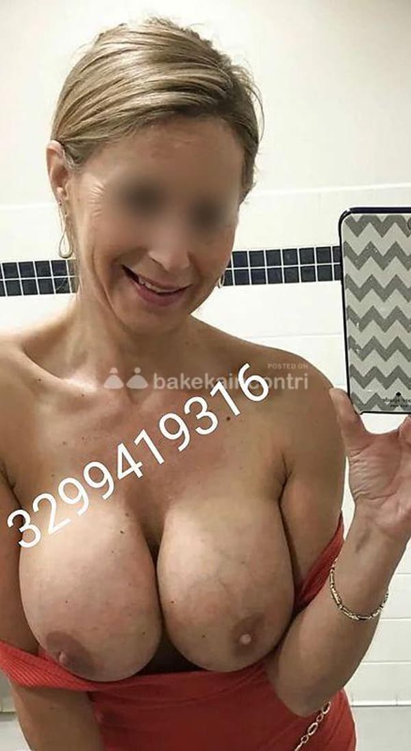 3299419316