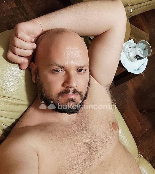 3663873671