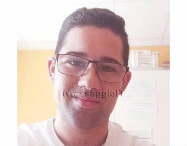 foto 3755579200