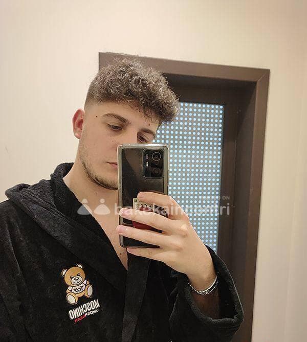 3467292569