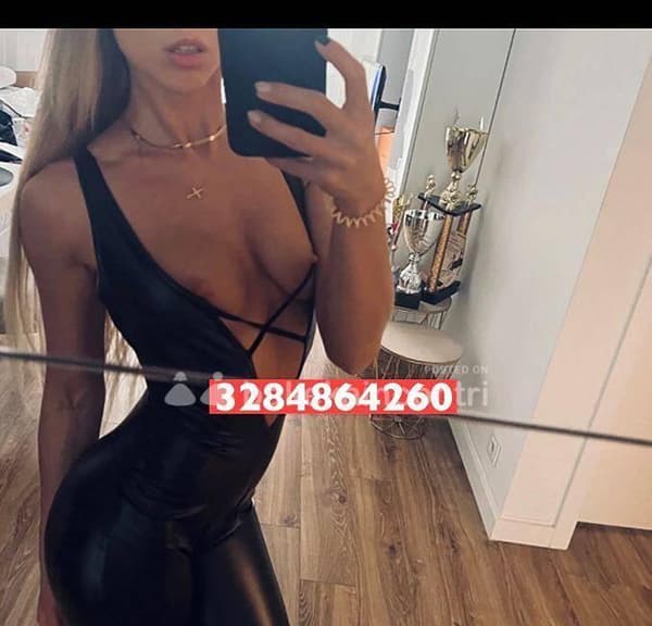 3284864260