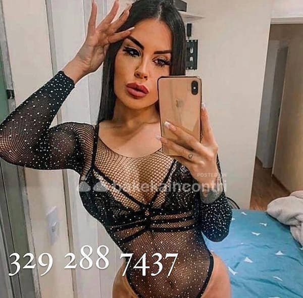 3292887437