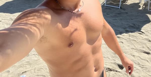 foto 3713760290
