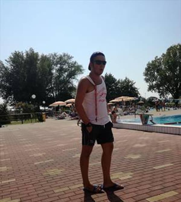 foto 3892608734