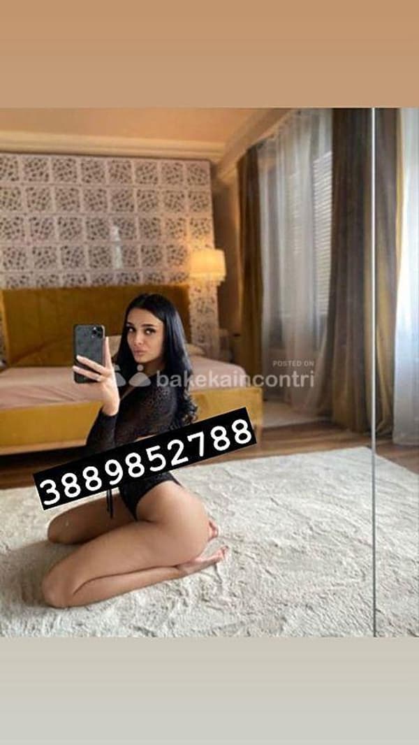 3889852788