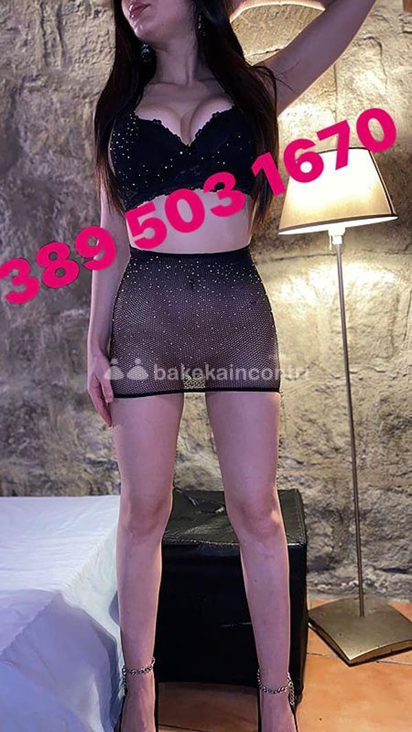 3895031670