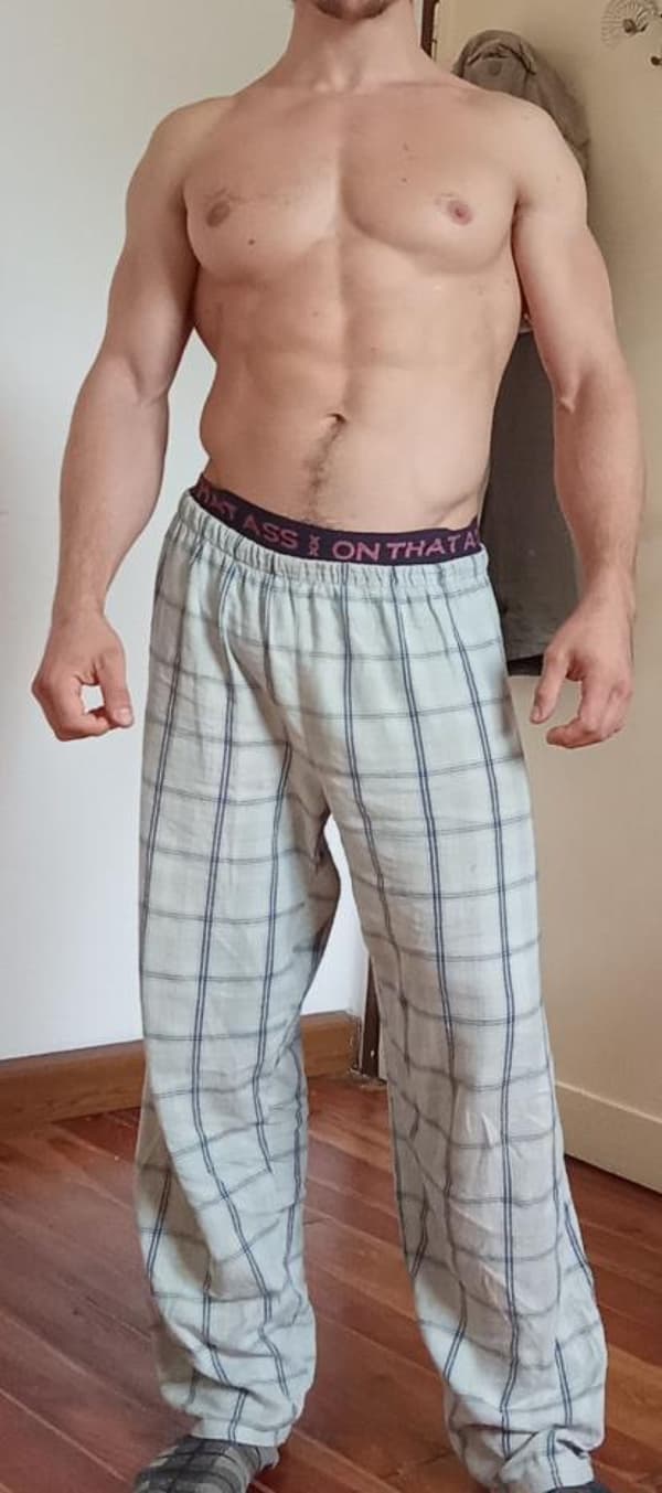 3513995457