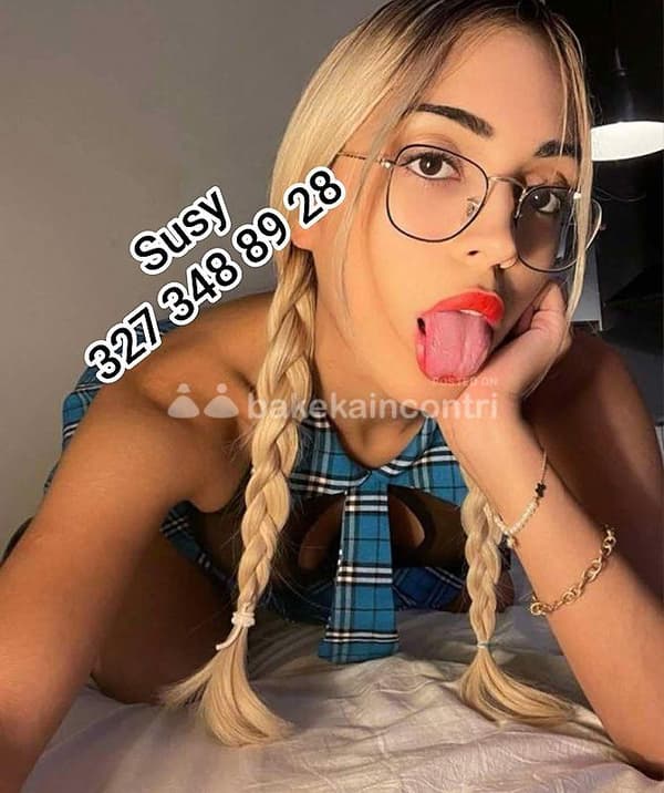 3273488928